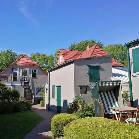 Landhaus Am Ufer - Wohnung 1 Heiligenhafen Exterior photo